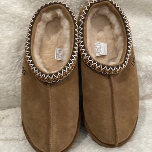 Ugg Tasman Chestnut - Size 10